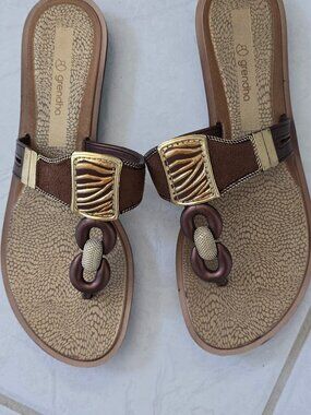 Grendha Sandals 7